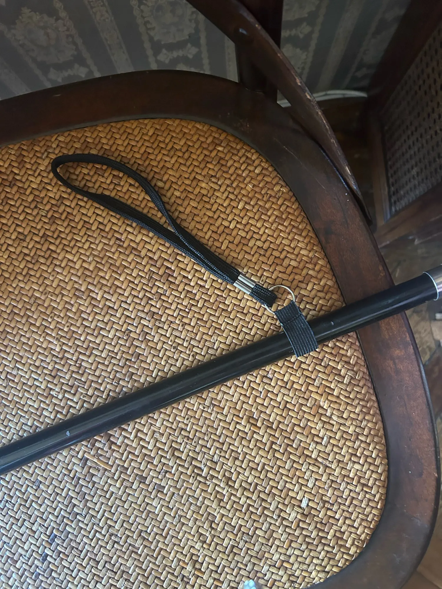 Foto de un comprador: Correas para bastón negras de nailon, paquete con 6 piezas
