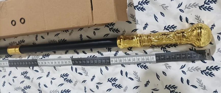 Foto de un comprador: Bastón elegante para mujer dorado con mango redondo