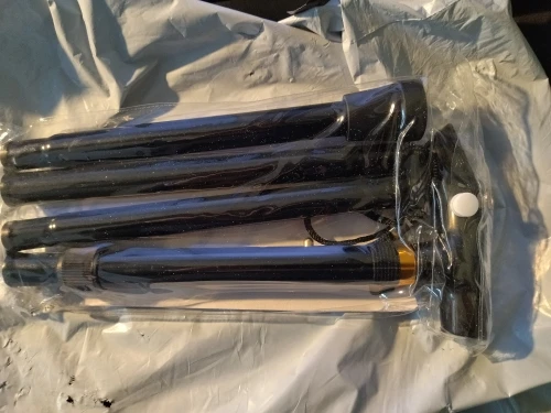 Foto de un comprador: Bastón ortopédico ajustable y plegable de aluminio ligero