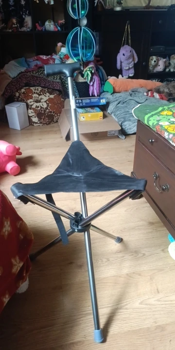 Foto de un comprador: BastÃ³n plegable con asiento portÃ¡til para descansar