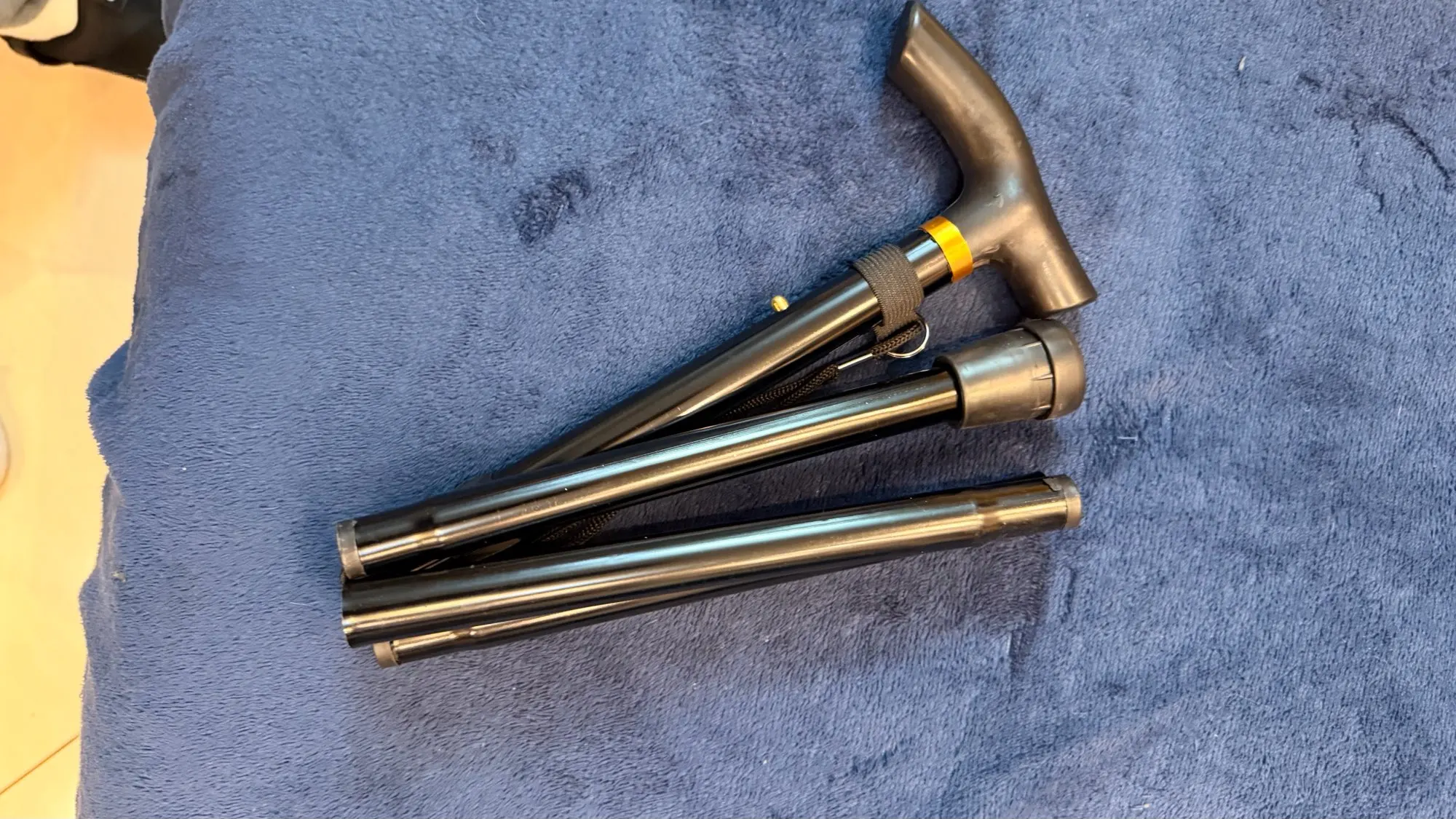 Foto de un comprador: Bastón para adulto mayor plegable y ligero de 86,5 cm