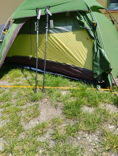 Foto de un comprador: Bastón de trekking de fibra de carbono en cinco secciones