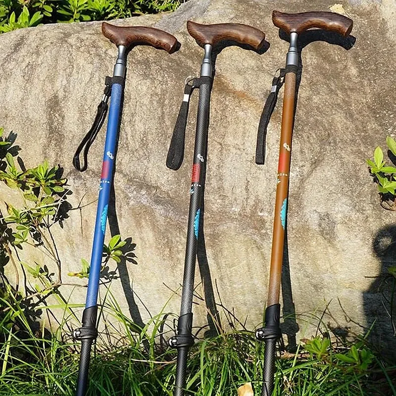 Bastón de trekking ajustable de carbono con mango en T – Extiende las secciones