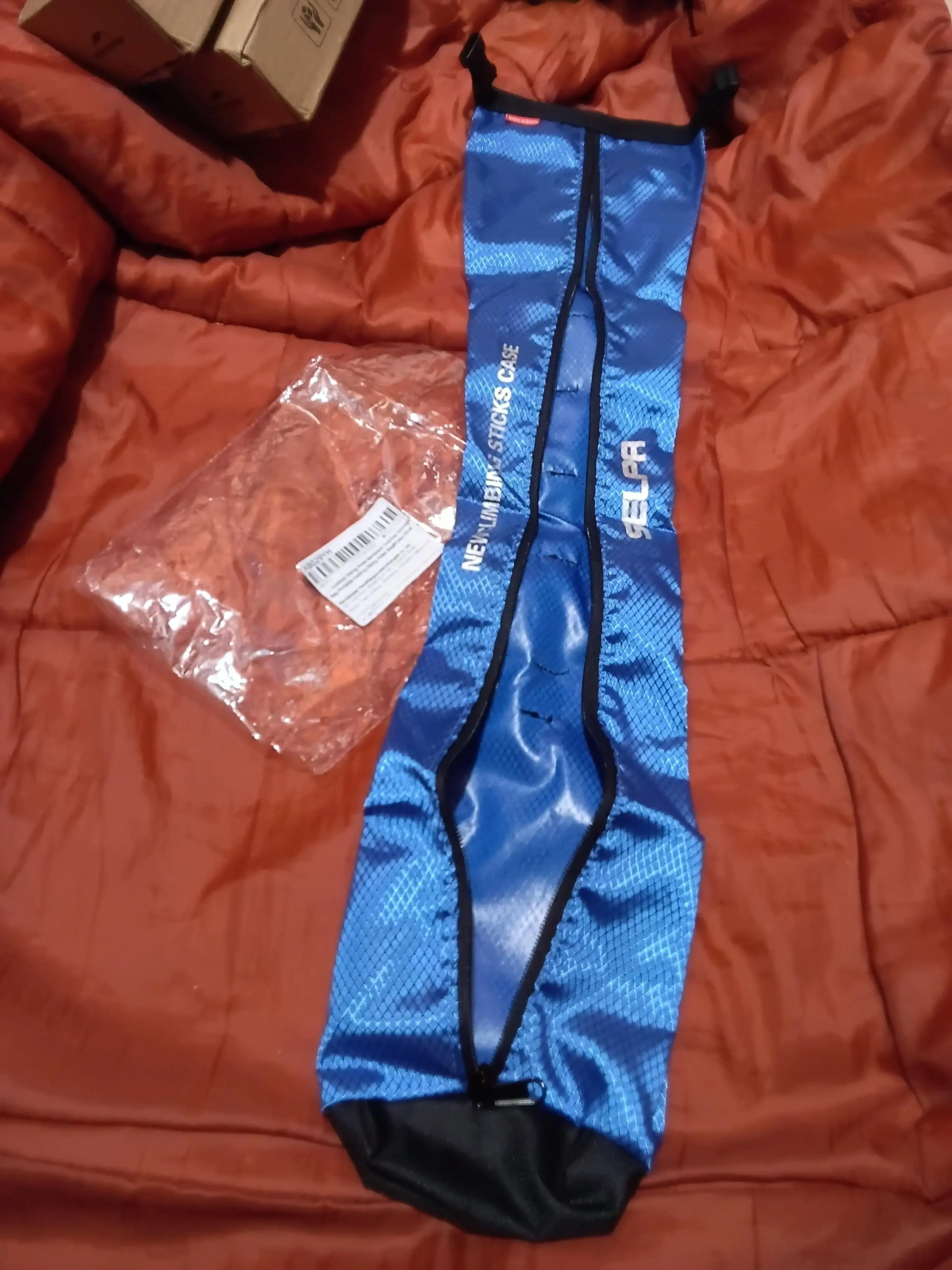 Foto de un comprador: Bastón de trekking: funda plegable para guardar dos