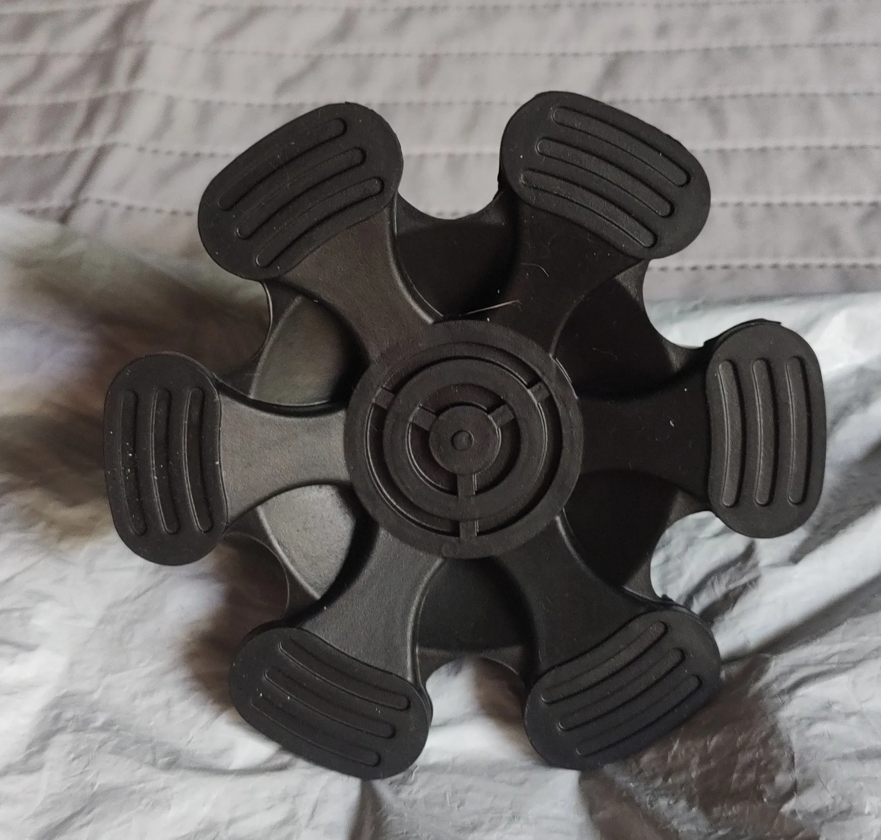 Foto de un comprador: Regatón de goma con seis apoyos para bastón de 19 mm