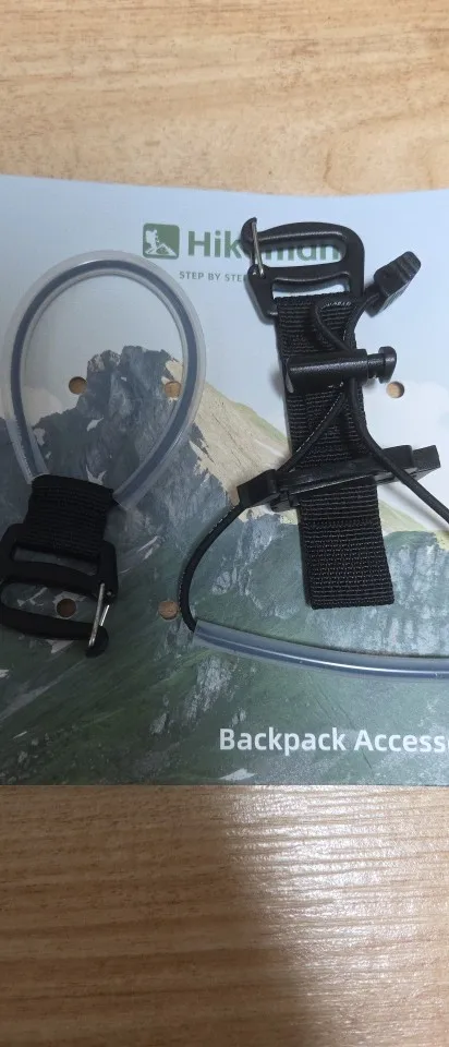 Foto de un comprador: Soporte de nailon para fijar bastones a la mochila